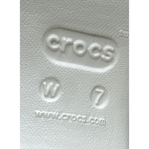CROCS CYPRUS V HEELED SANDALS - Picture 7 of 7